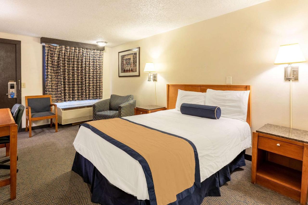 Value Inn Kenosha I-94 - Exit 344 Pleasant Prairie Bagian luar foto