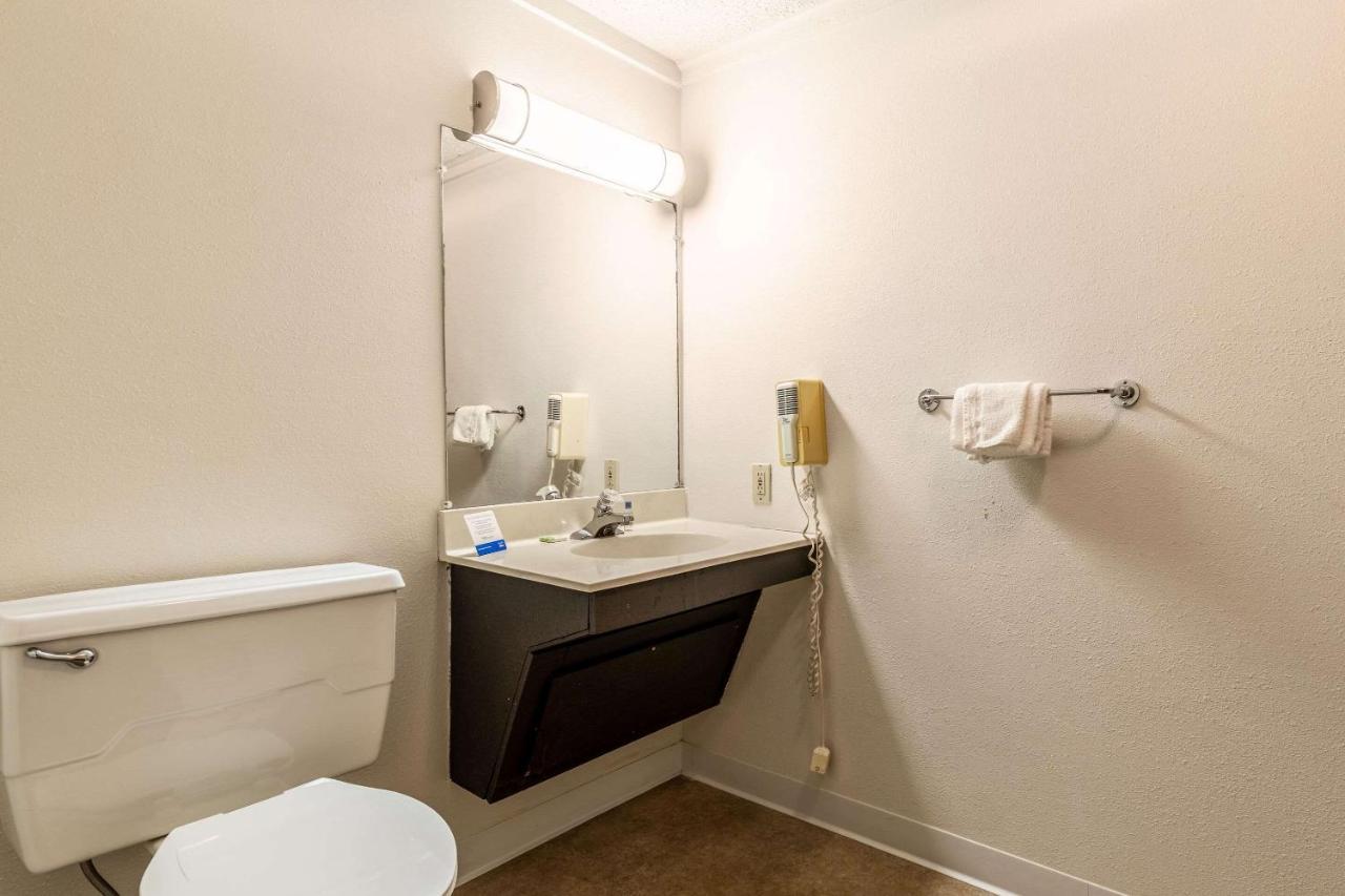 Value Inn Kenosha I-94 - Exit 344 Pleasant Prairie Bagian luar foto