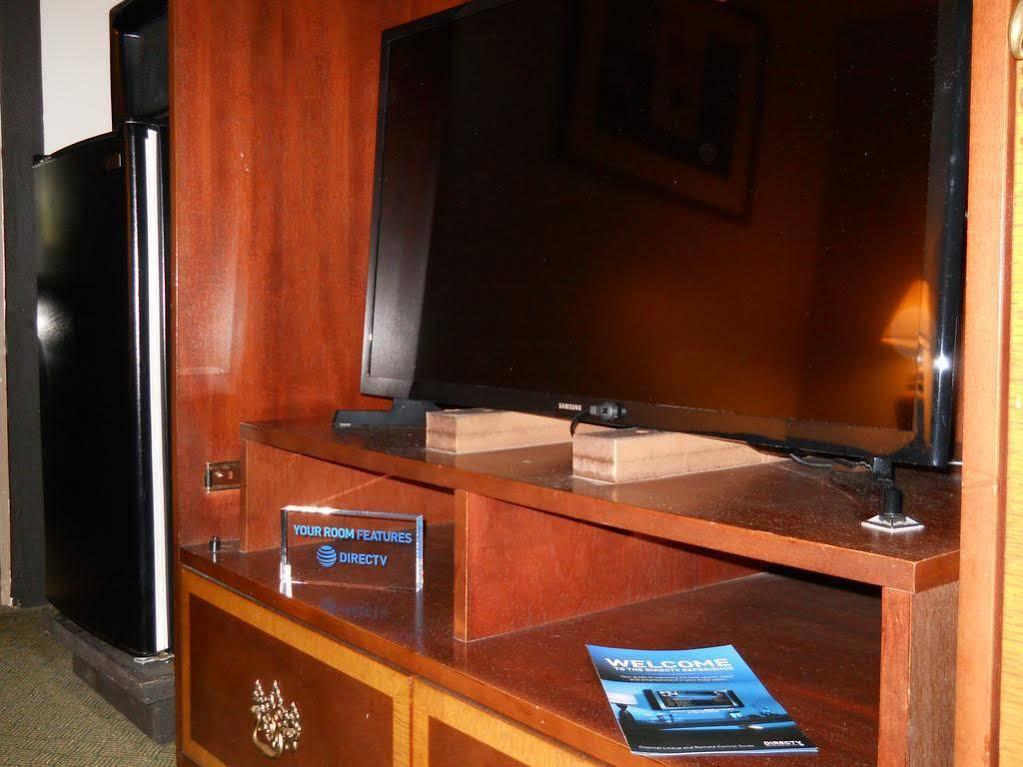 Value Inn Kenosha I-94 - Exit 344 Pleasant Prairie Bagian luar foto